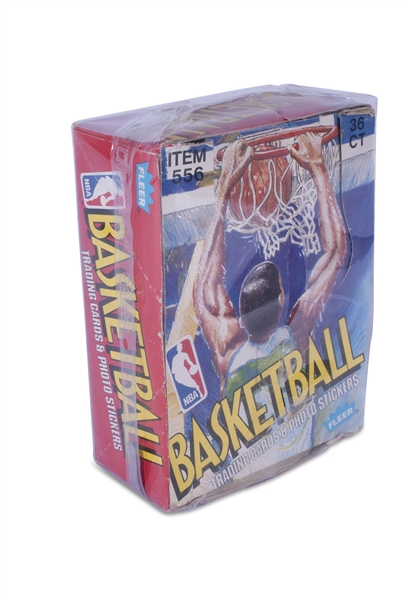 1989-90 FLEER BASKETBALL SEALED BOX WITH (36) UNOPENED PACKS - SET INCL. JORDAN, BIRD, MAGIC CARDS & STICKERS