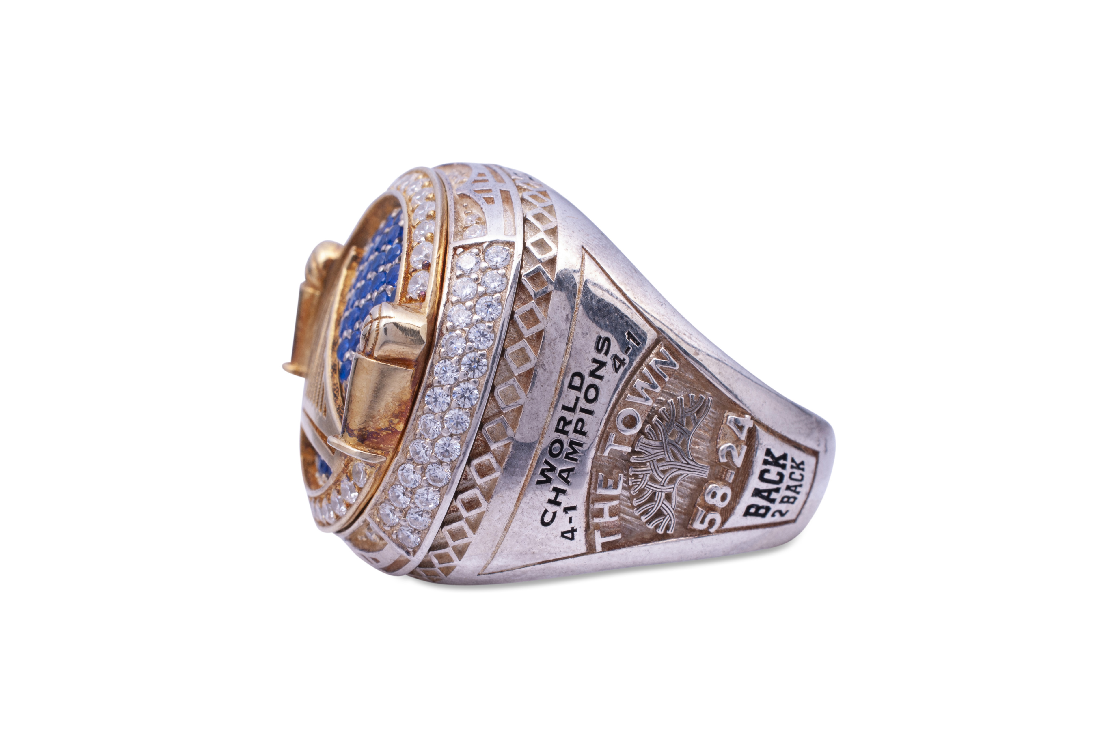 Warriors 2018 championship ring -- with a secret message