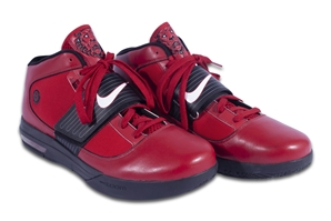 PAIR OF LEBRON JAMES WORN NIKE BASKETBALL SHOES FROM THE 2013 AKRON CHILDRENS HOSPITAL CHRISTMAS EVENT