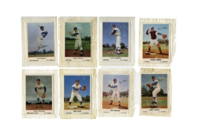 EARLY 1960S BELL BRAND LOS ANGELES DODGERS CARDS IN ORIGINAL SEALED WRAPPERS - (4) FROM 1960 SET, (3) FROM 1961 SET & (1) FROM 1962 SET