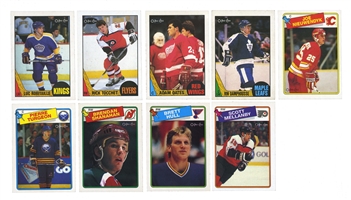 GROUP OF (9) 1987-88 O-PEE-CHEE HOCKEY ROOKIES - 87 #2 TOCCHET, #42 ROBITAILLE, #123 OATES, #245 DAMPHOUSSE; 88 #16 NIEUWENDYK, #21 MELLANBY, #66 HULL, #122 SHANAHAN, #194 TURGEON - PRESENT AS EX...
