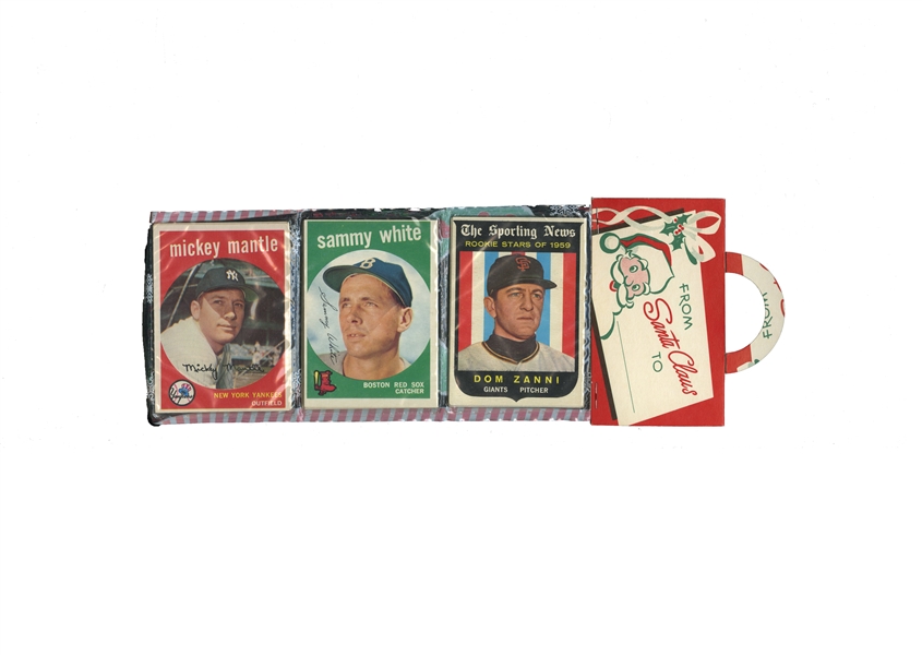 1959 TOPPS BASEBALL SEALED CHRISTMAS RACK PACK WITH MICKEY MANTLE #10 DISPLAYED ON FRONT PANEL - (12) CARDS 