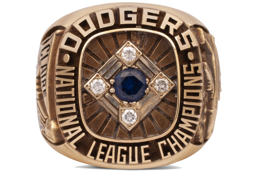 FRED CLAIRES 1977 LOS ANGELES DODGERS NATIONAL LEAGUE CHAMPIONS 14K GOLD RING (CLAIRE COLLECTION)