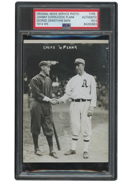 1914 JOHNNY EVERS (BOSTON BRAVES) AND EDDIE PLANK (PHILADELPHIA AS) SHAKING HANDS BEFORE WORLD SERIES ORIGINAL PHOTOGRAPH BY GEORGE GRANTHAM BAIN - PSA/DNA TYPE I