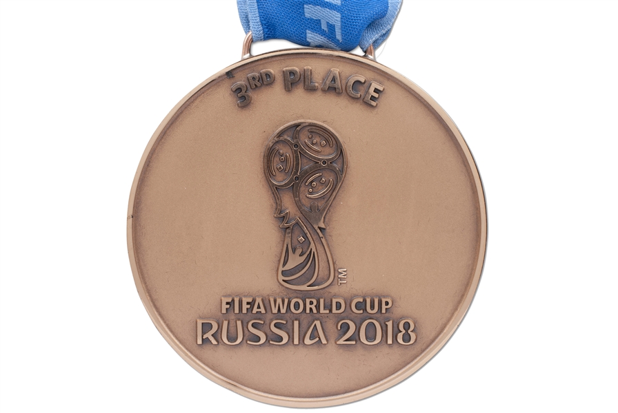 2018 FIFA WORLD CUP (RUSSIA) BRONZE WINNERS MEDAL ISSUED TO 3RD PLACE BELGIUM WITH ORIGINAL PRESENTATION CASE