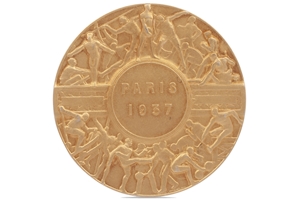 1937 International University Games (Paris) First Place Winners Medal for Long Jump Presented by French Ministry of Education to Luz Long