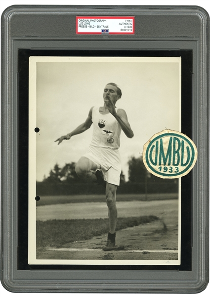 1933 Luz Long Leipziger Sport Club Pair of Original Photos with LSC Patch from his Track Uniform - Both PSA/DNA Type I (Luz Long Collection)