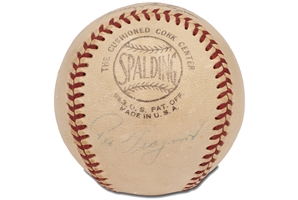 Pie Traynor Single Signed ONL (Giles) Baseball - PSA/DNA LOA