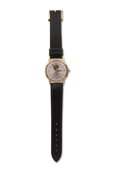 1971 Pittsburgh Pirates ("We Are Family") World Series Champions Watch - Clementes Last Title a Year Before his Death!