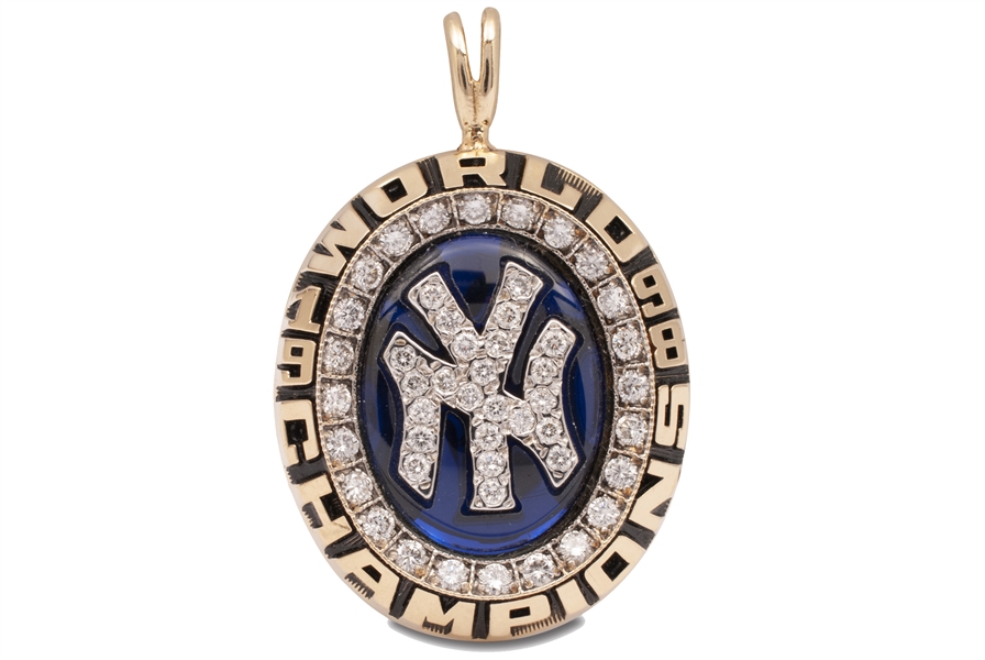 1998 New York Yankees World Series Championship 14K Gold Pendant