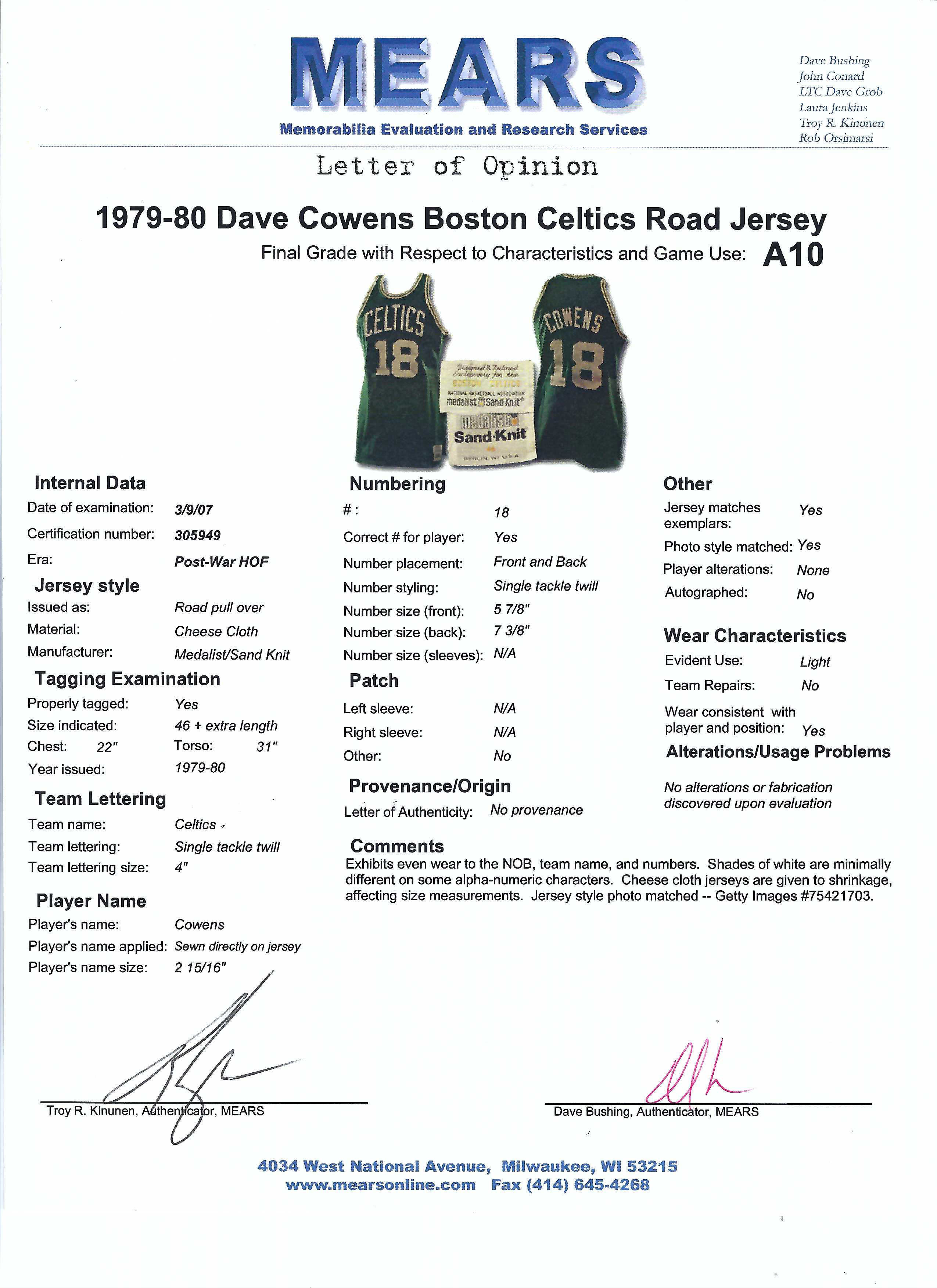 Lot Detail - 1982-83 Dave Cowens Milwaukee Bucks Signed Game Worn Converse  Sneakers (MEARS LOA)