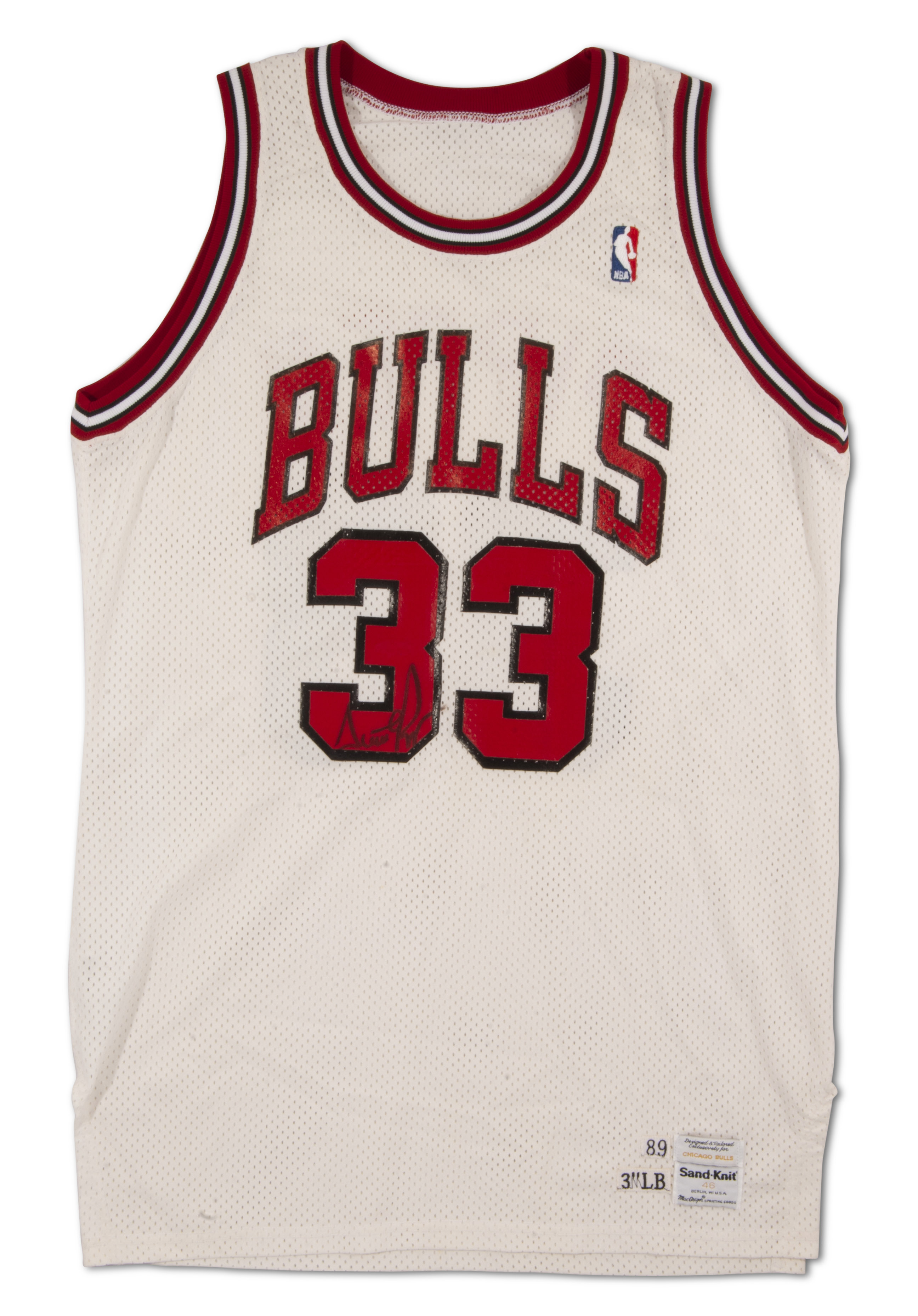 1989-90 Scottie Pippen Game Worn Chicago Bulls Jersey. , Lot #50808