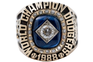 Steve Saxs 1988 Los Angeles Dodgers World Series Championship 14K Gold Ring – Sax Collection