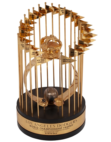 Steve Saxs 1981 Los Angeles Dodgers World Series Championship Players Trophy – Sax Collection