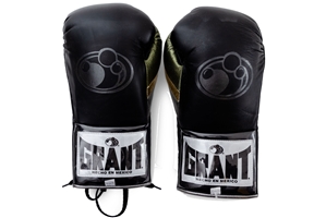 Jonathan Majors "Creed III" Set Worn Grant Boxing Gloves (Biggest Domestic Sports Movie Opening In History!) – Grant Boxing Co. LOA