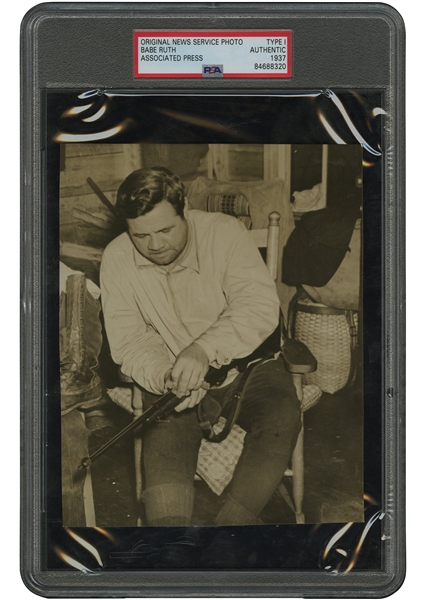 1937 Babe Ruth (Cleaning His Gun) AP Original Photograph – PSA/DNA Type 1