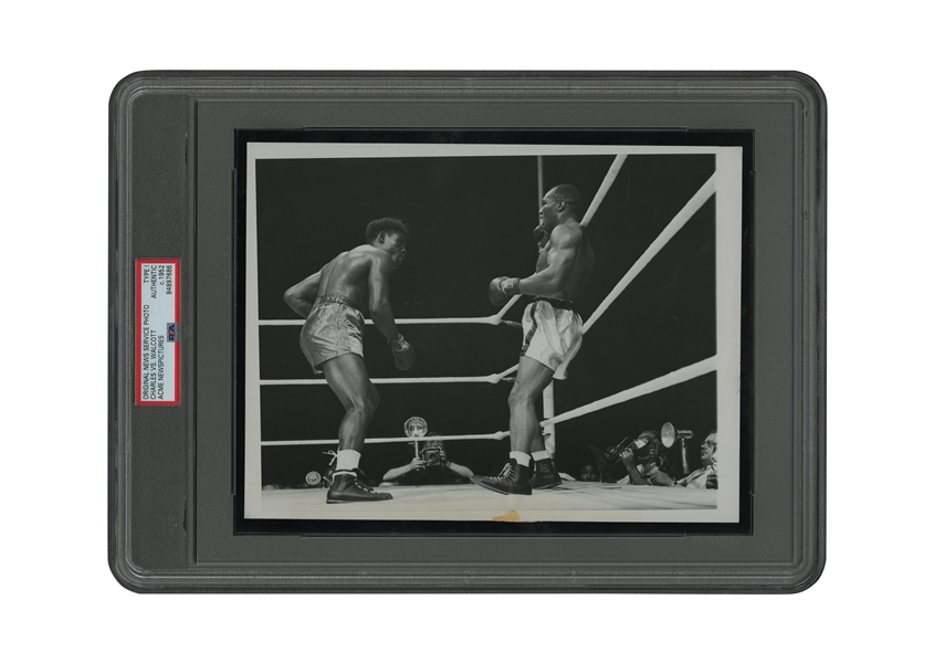 1952 Ezzard Charles vs. Jersey Joe Walcott Original Photograph from 4th & Final Heavyweight Title Fight – PSA/DNA Type 1