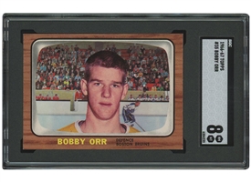 1966 Topps #35 Bobby Orr Rookie – SGC NM/MT 8
