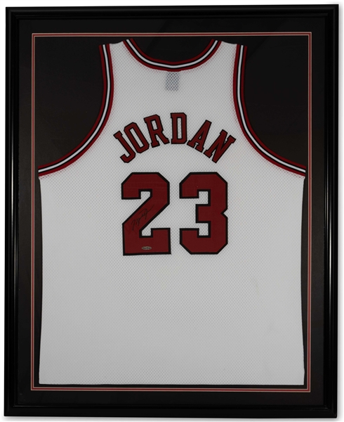 Michael Jordan Autographed Chicago Bulls Home White Jersey – UDA COA