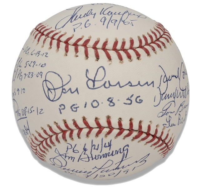 Perfect Game Pitchers Multi-Signed OML (Selig) Baseball with 16 Autographs & Inscriptions – Beckett LOA