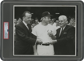 1968 Mickey Mantle Home Run #535 Ball (2nd to Last of Career) Original Photograph from The Sporting News – PSA/DNA Type 1