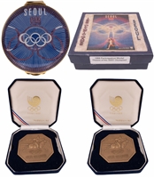 1988 Seoul Summer Olympics Athlete & Judge Bronze Participation Medals (w/ original cases) and Enameled Pill Box (Unique Trio)